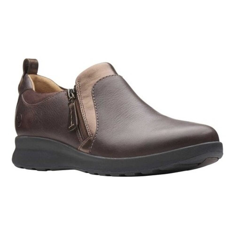 NWT Clarks Women’s Un Adorn Zip Sneaker Dark Brown Leather/Suede Size 6